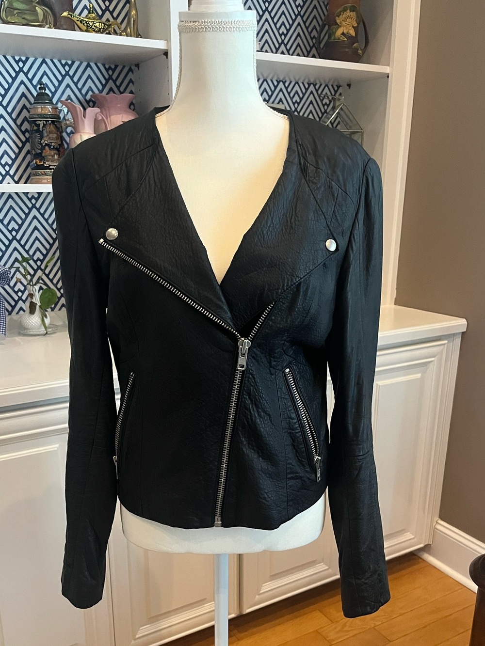 Second Female black leather biker jacket size medium